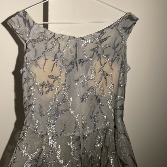 Wedding dress - Picture 5 of 5